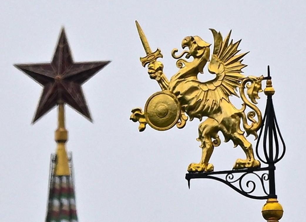 7 слов, называющих цвет: как выразить красоту оттенков и не сделать ошибку